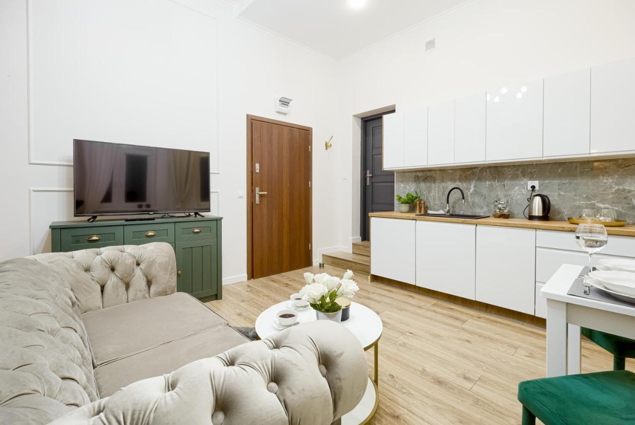 Niron Apartament Dom Z Papieru Sztokholm Pila Exterior photo
